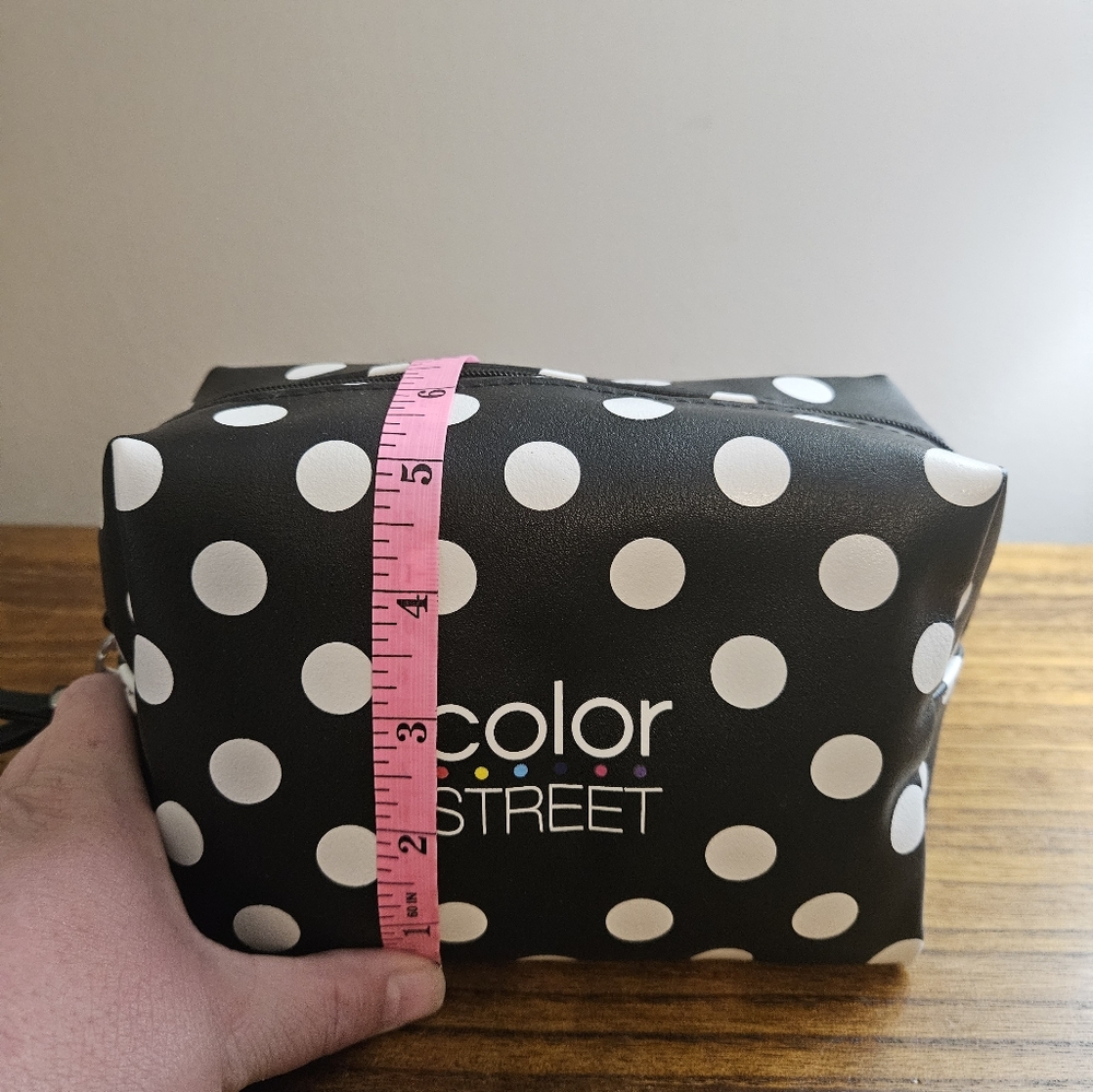 Color Street wristlet - Picture 6 of 9